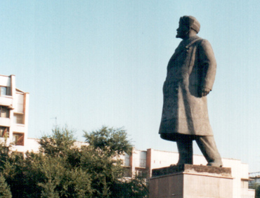 Бийск. Ленин в шапке-ушанке. Адаптированный под местные реалии образ Ильича
