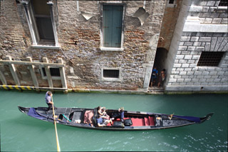 Венеция, канал у моста вздохов
